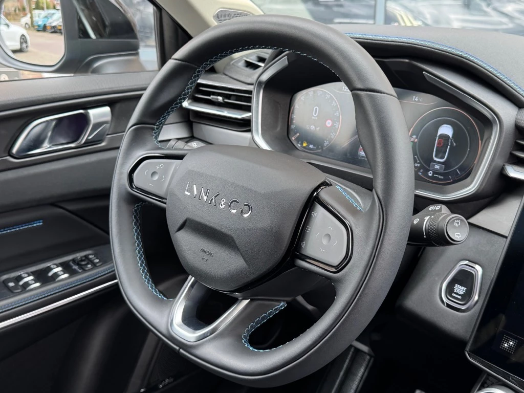 Hoofdafbeelding Lynk & Co 01