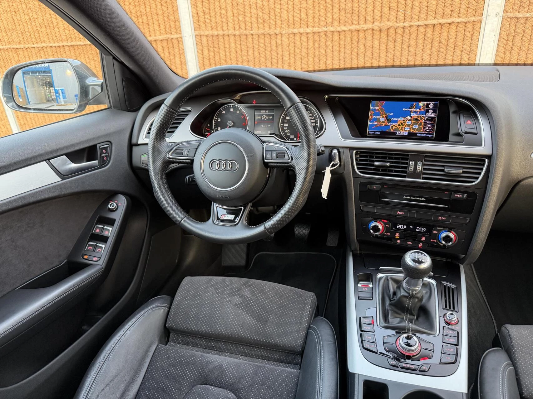 Hoofdafbeelding Audi A4