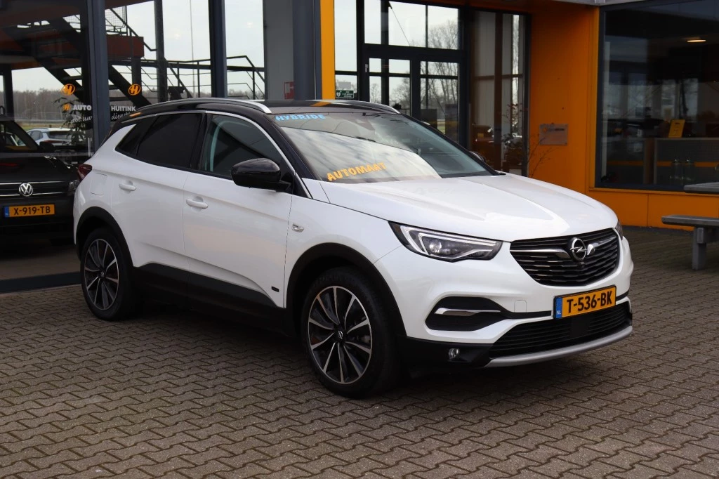 Hoofdafbeelding Opel Grandland X