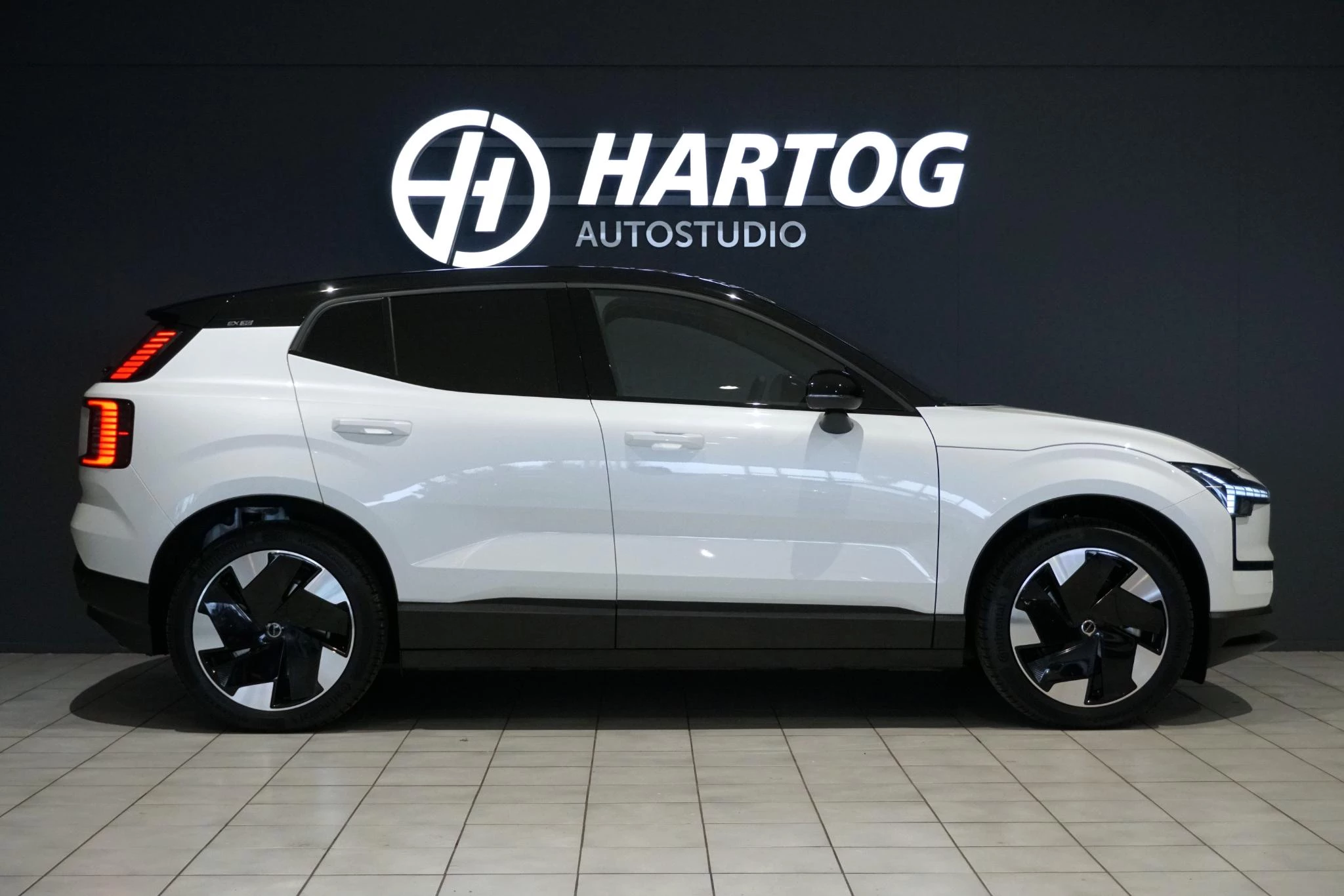 Hoofdafbeelding Volvo EX30