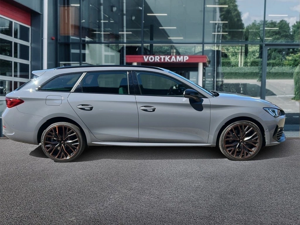 Hoofdafbeelding CUPRA Leon Sportstourer