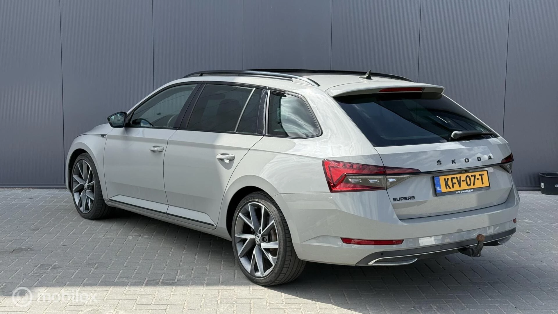 Hoofdafbeelding Škoda Superb