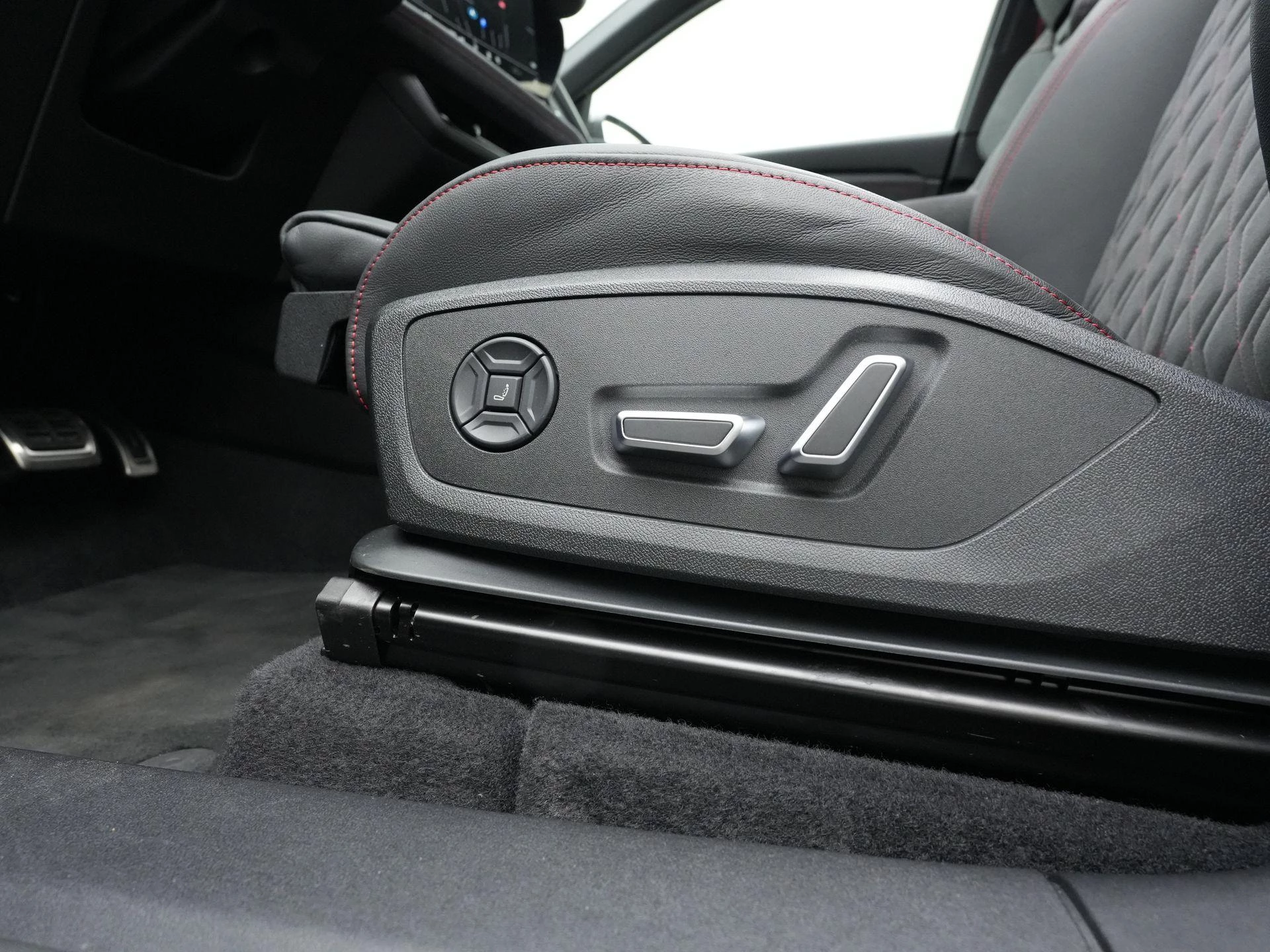 Hoofdafbeelding Audi Q6