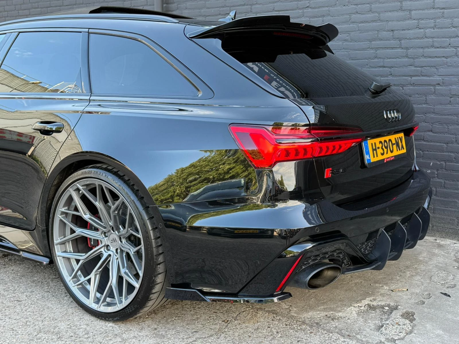 Hoofdafbeelding Audi RS6