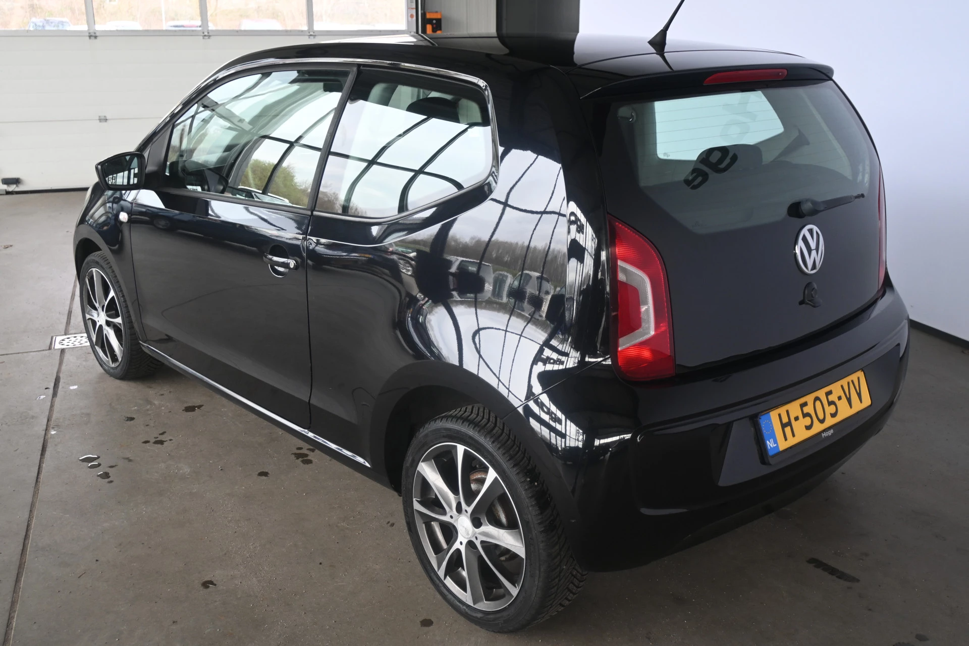 Hoofdafbeelding Volkswagen up!