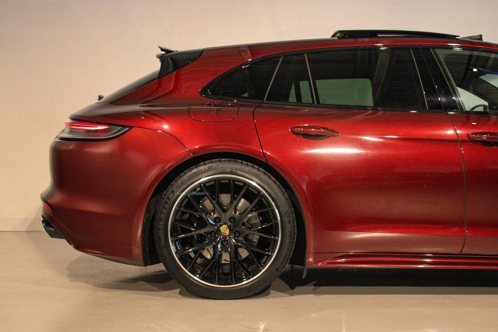 Hoofdafbeelding Porsche Panamera