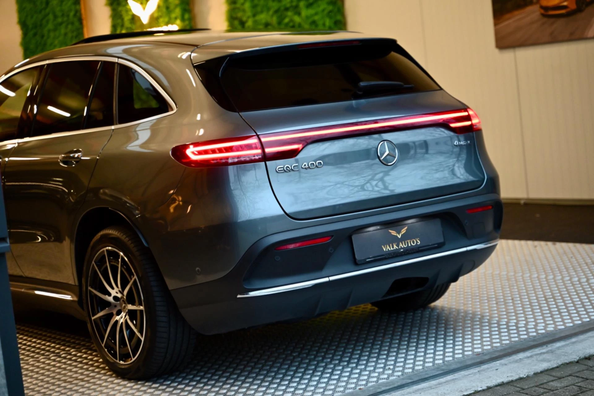 Hoofdafbeelding Mercedes-Benz EQC