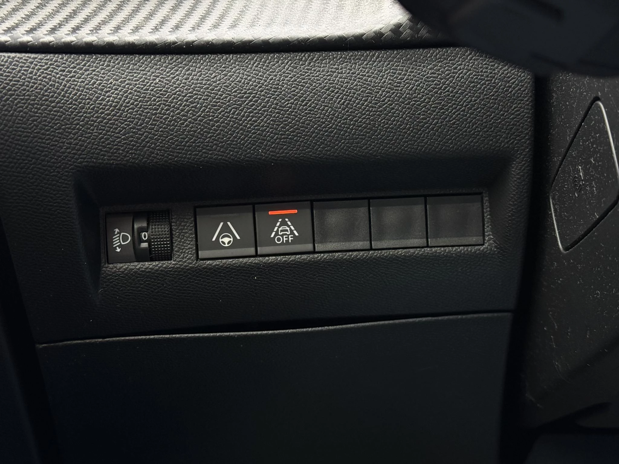 Hoofdafbeelding Peugeot e-2008