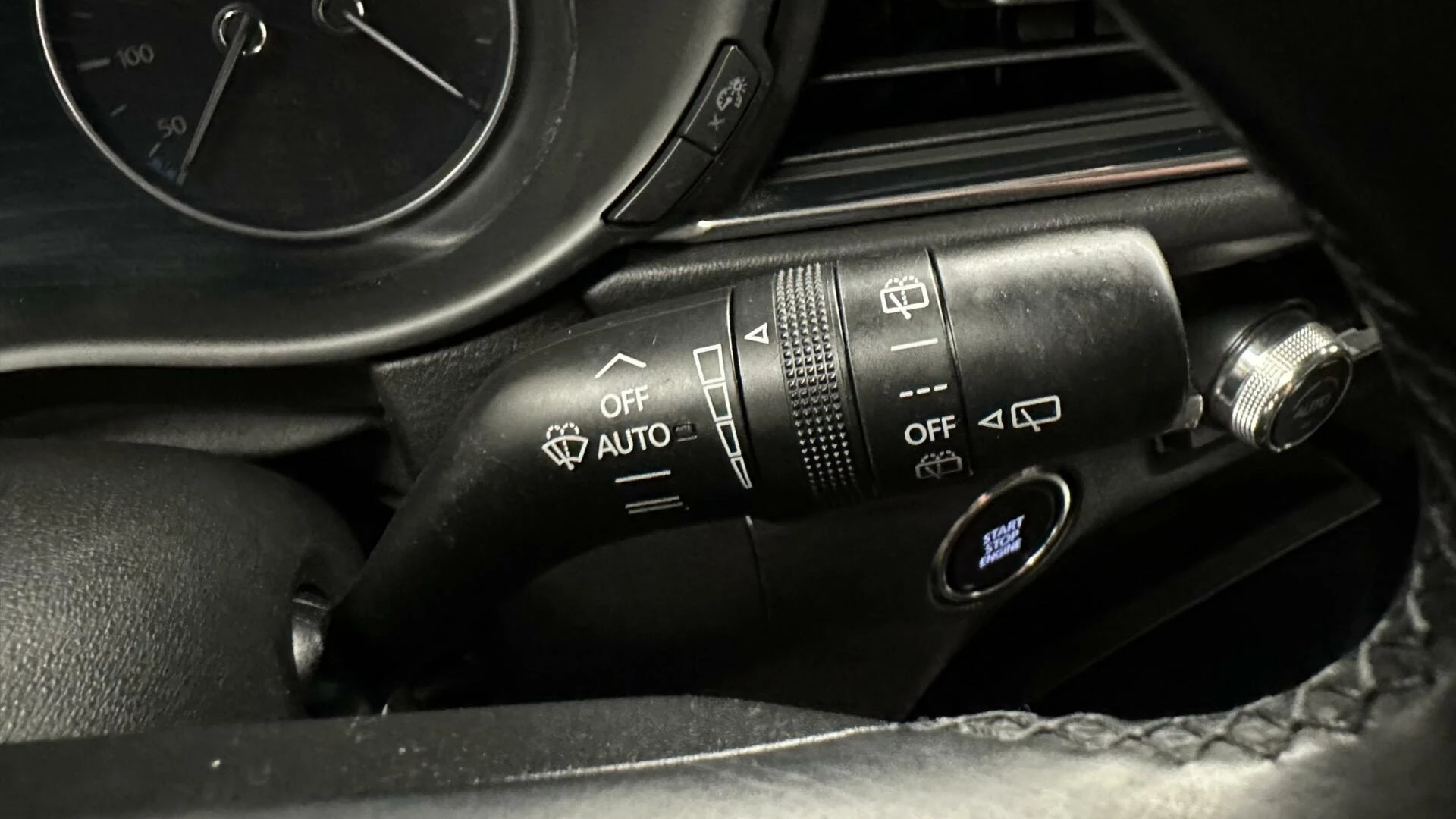 Hoofdafbeelding Mazda CX-30