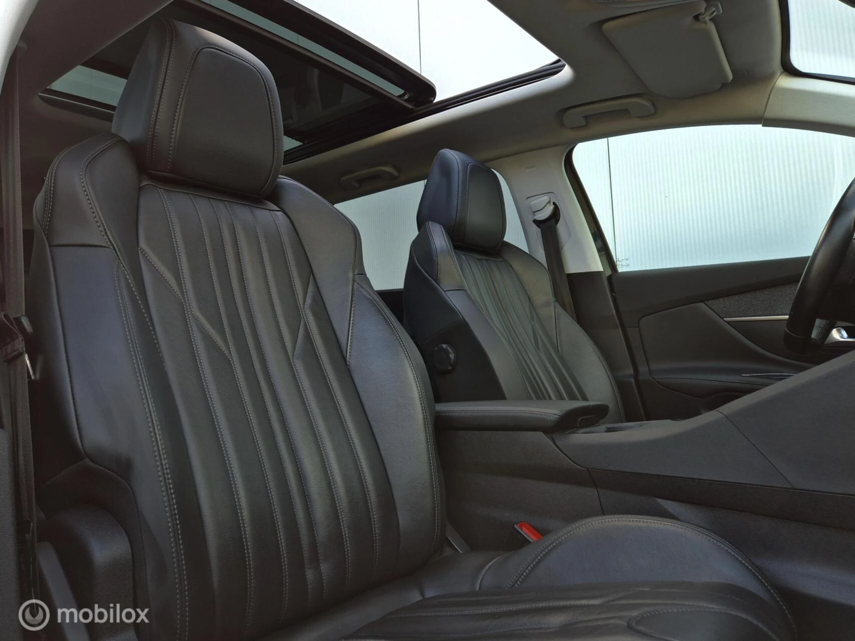 Hoofdafbeelding Peugeot 5008