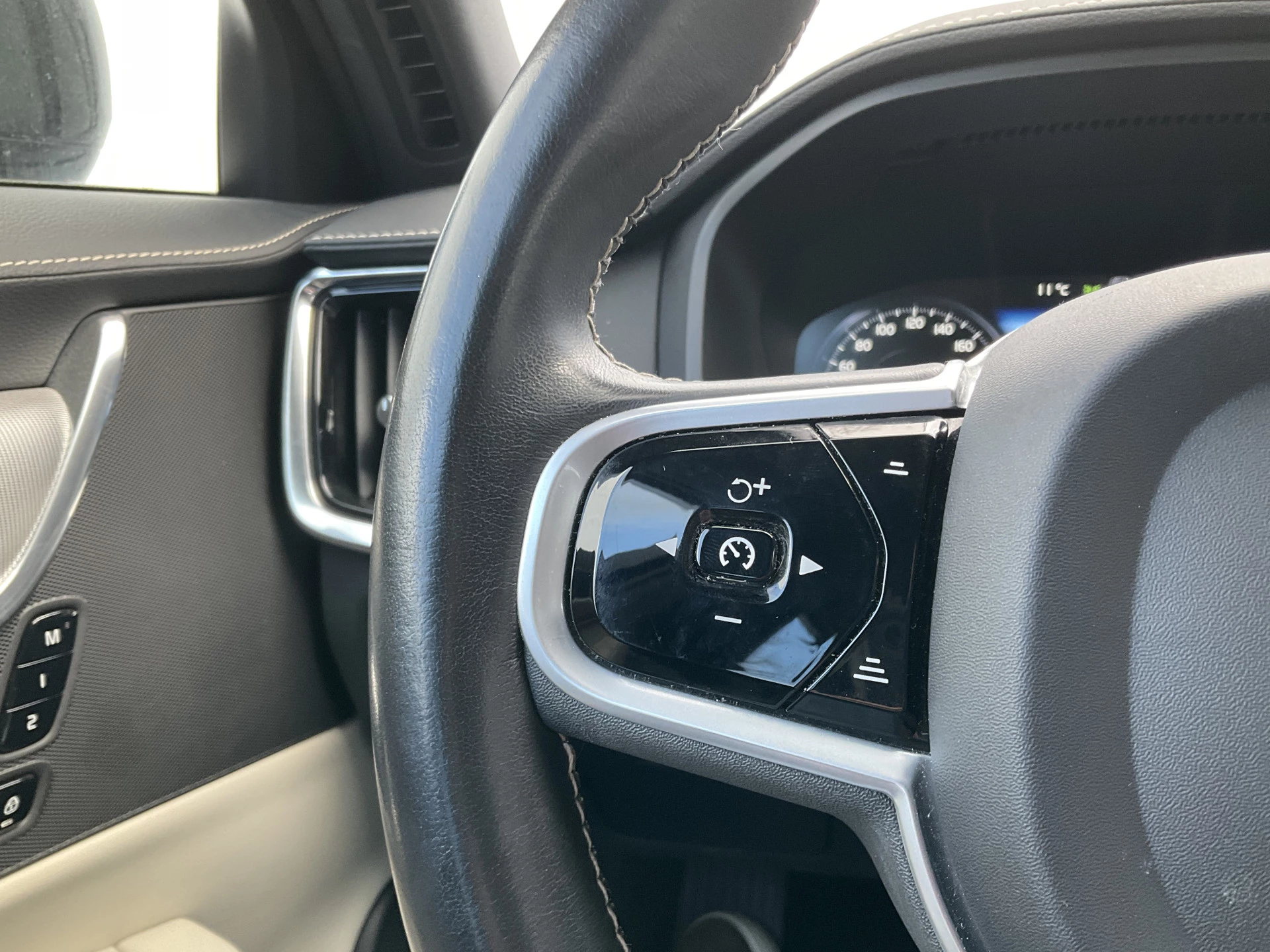 Hoofdafbeelding Volvo V90