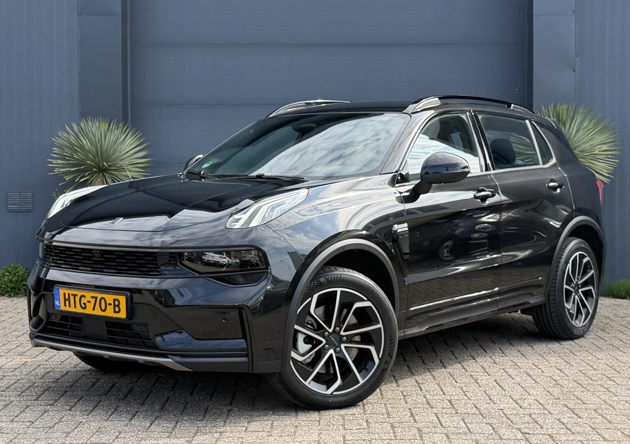 Hoofdafbeelding Lynk & Co 01