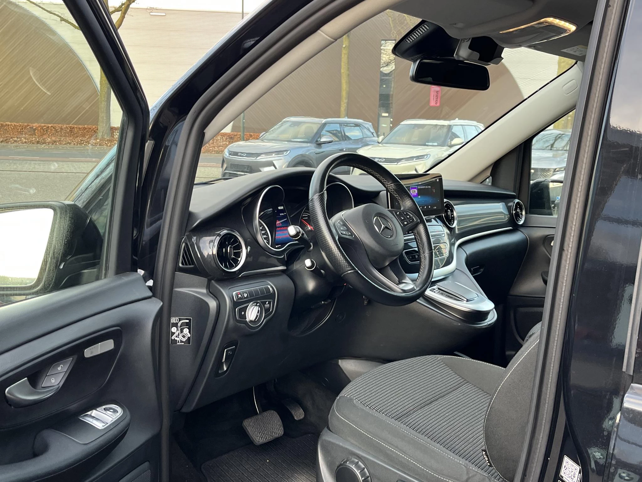 Hoofdafbeelding Mercedes-Benz EQV