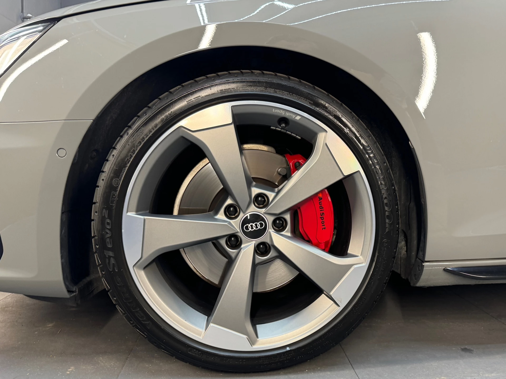 Hoofdafbeelding Audi A4