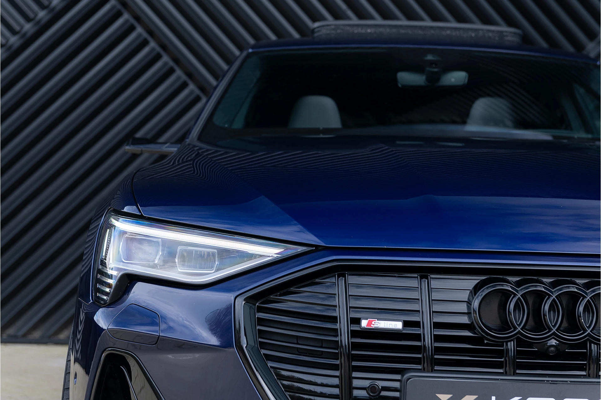 Hoofdafbeelding Audi e-tron