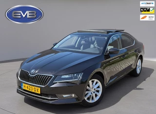Skoda Superb 1.5 TSI ACT Style Business, LET OP: 18000 km! Origineel NL auto met nap, panoramadak, leder, 1 e eigenaar