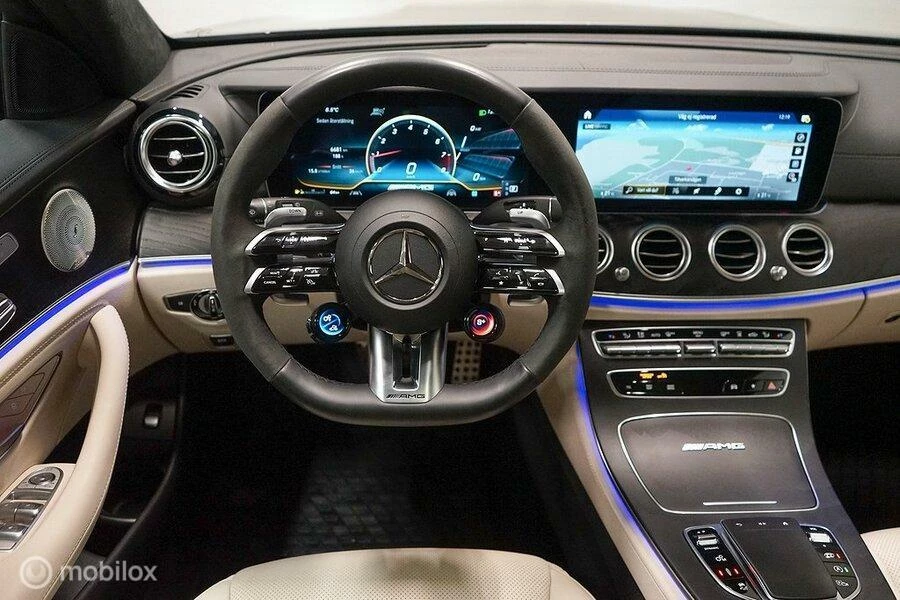 Hoofdafbeelding Mercedes-Benz E-Klasse