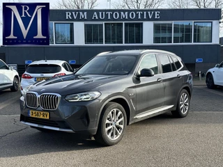 BMW X3 xDrive30e Business Edition Plus | PANO DAK | LASER LED | ELEK. TREKHAAK | DODEHOEK DEDECTRIE | HEADUP | STOEL VERWARMING | ELEK. ACHTERKLEP |