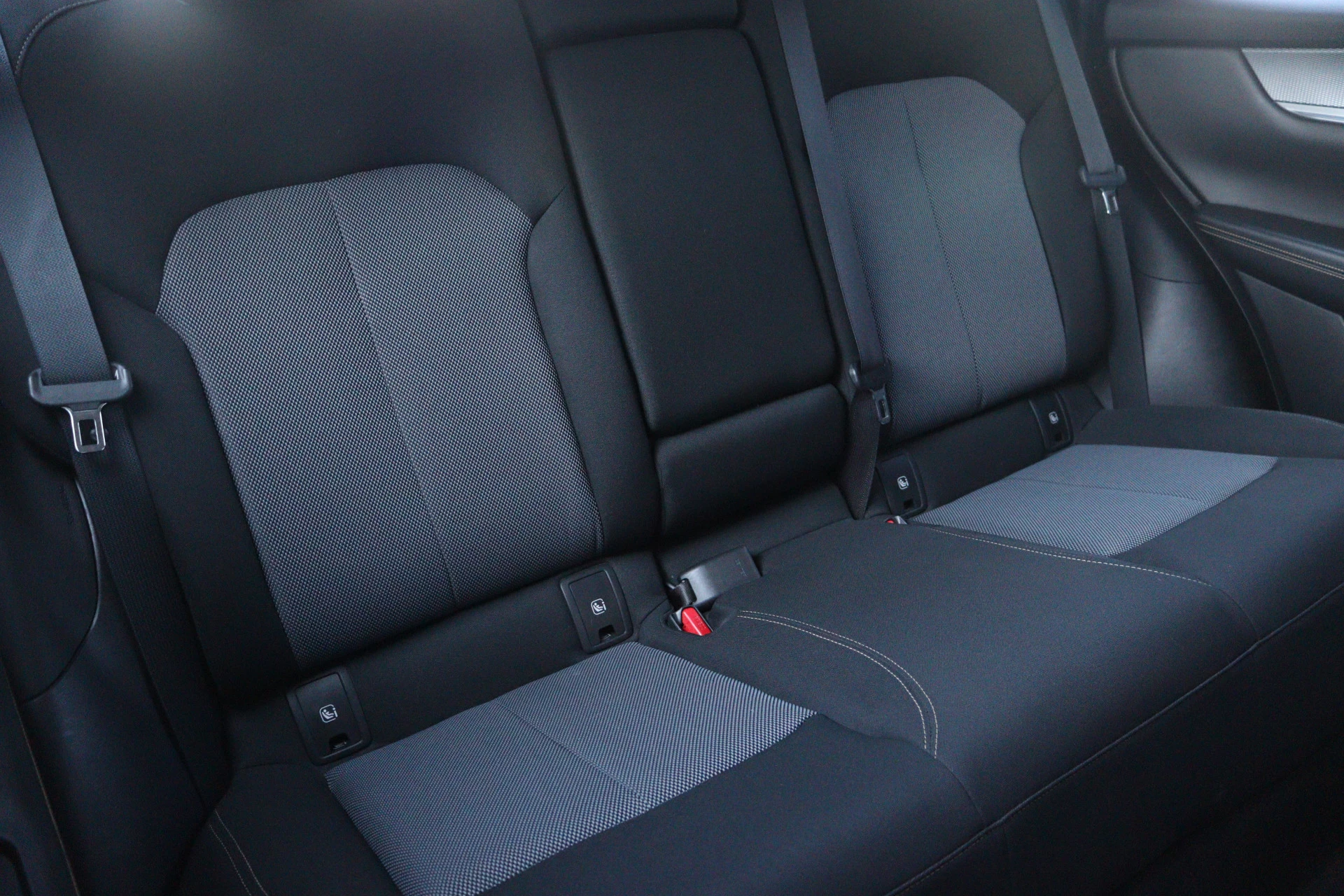 Hoofdafbeelding Mazda CX-60