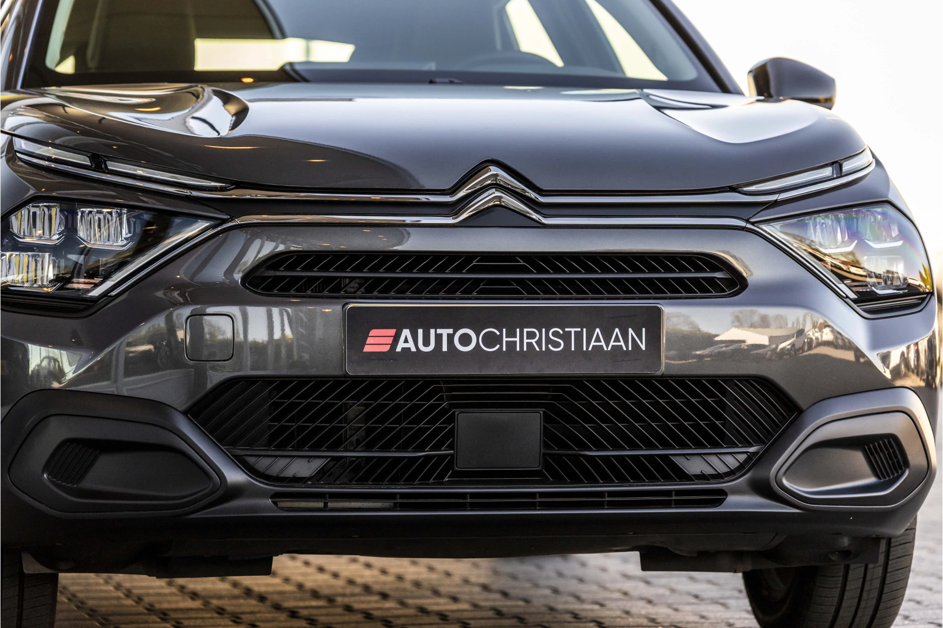 Hoofdafbeelding Citroën ë-C4