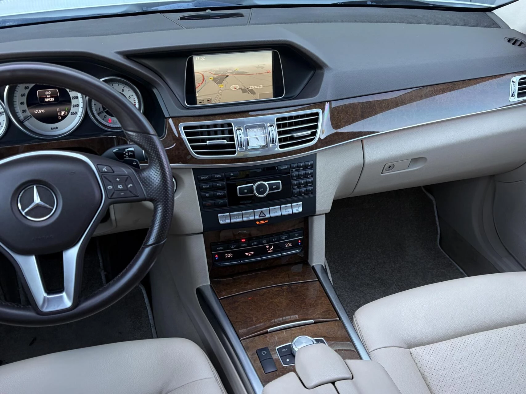 Hoofdafbeelding Mercedes-Benz E-Klasse