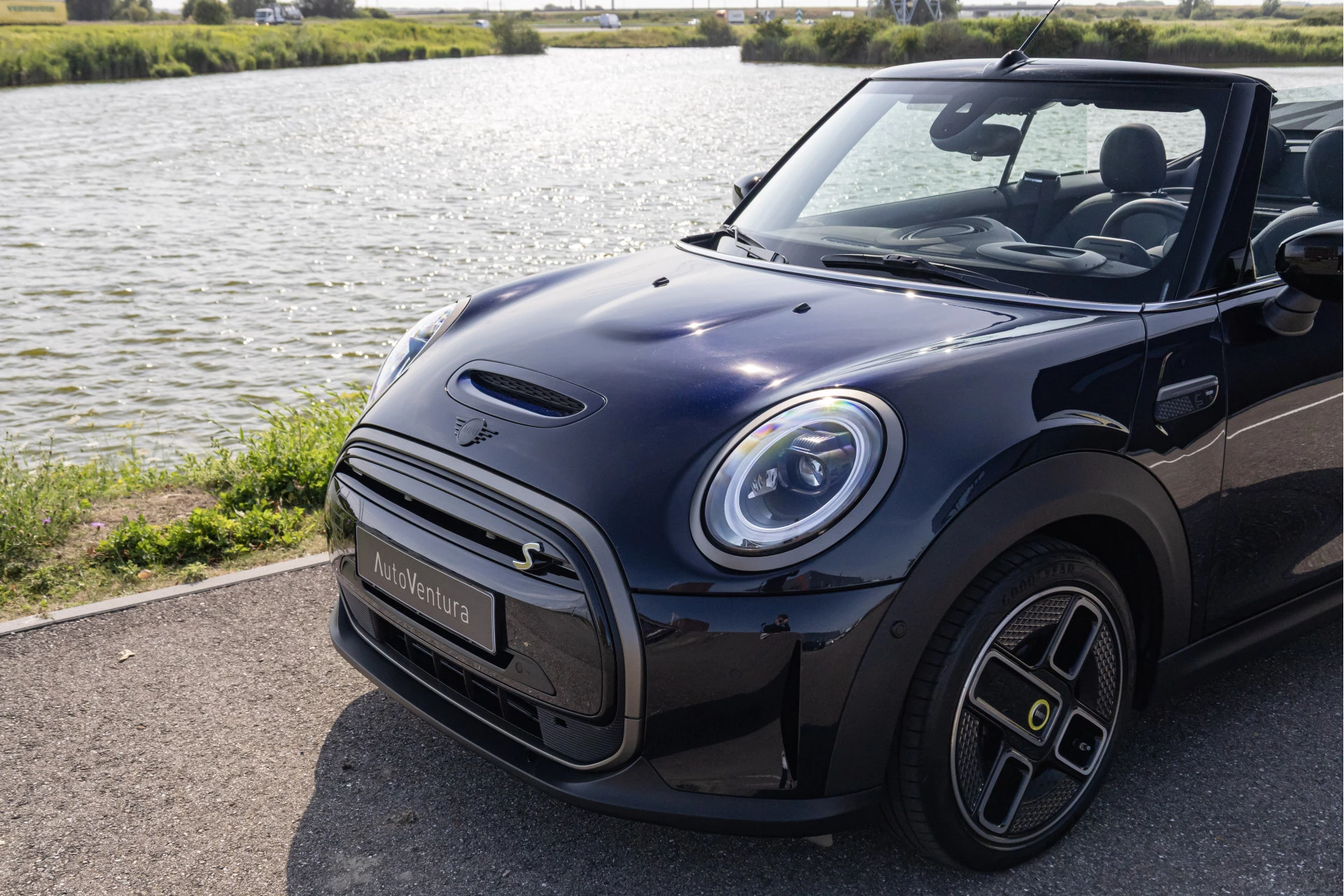 Hoofdafbeelding MINI Cabrio