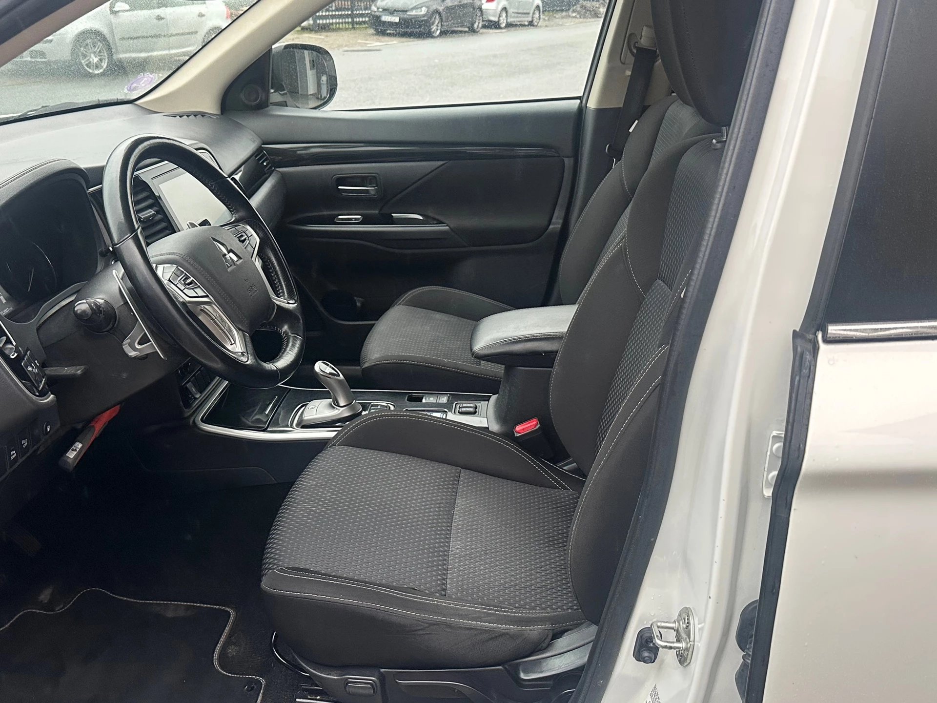 Hoofdafbeelding Mitsubishi Outlander