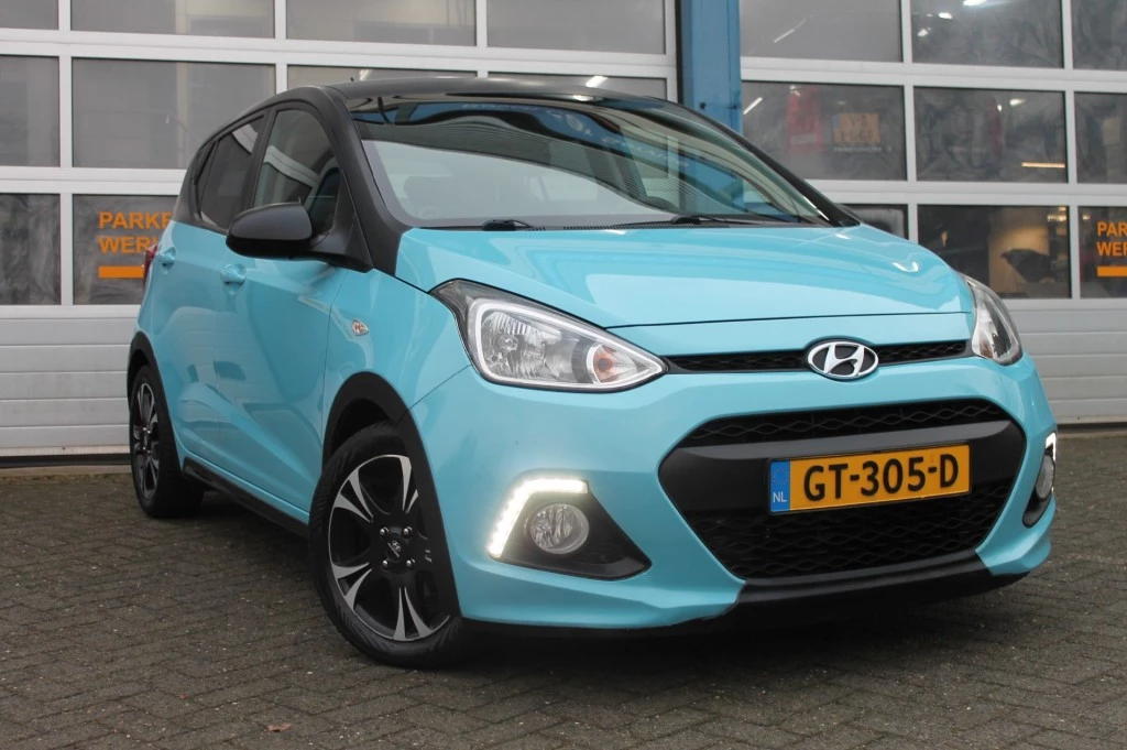 Hoofdafbeelding Hyundai i10