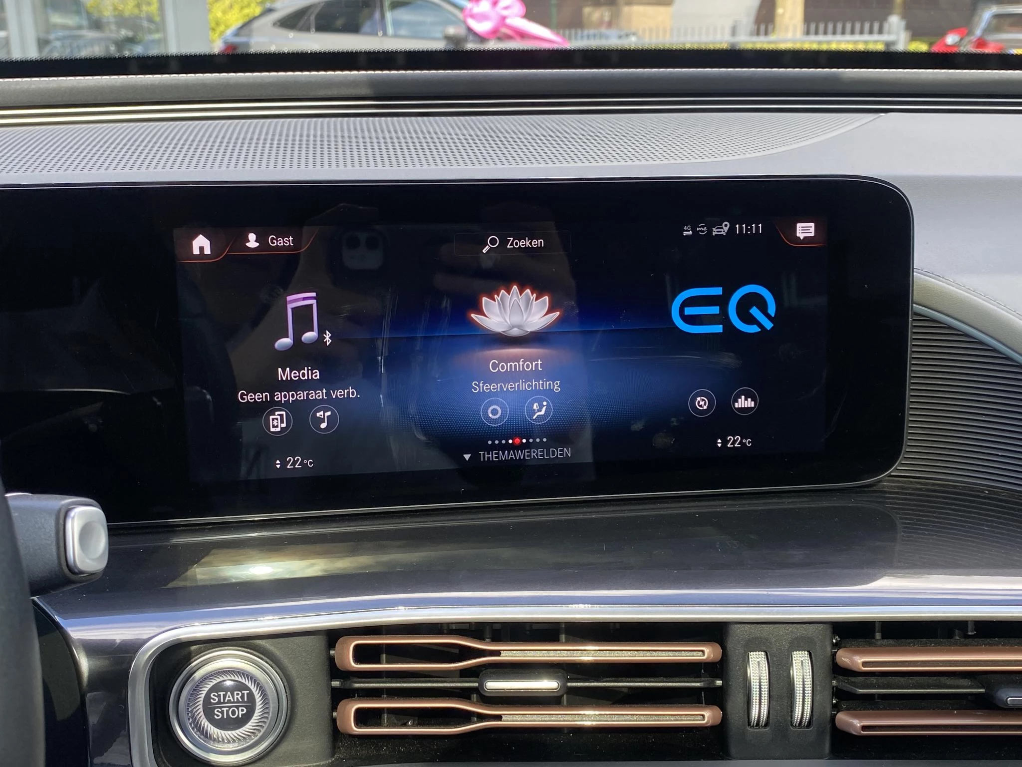 Hoofdafbeelding Mercedes-Benz EQC