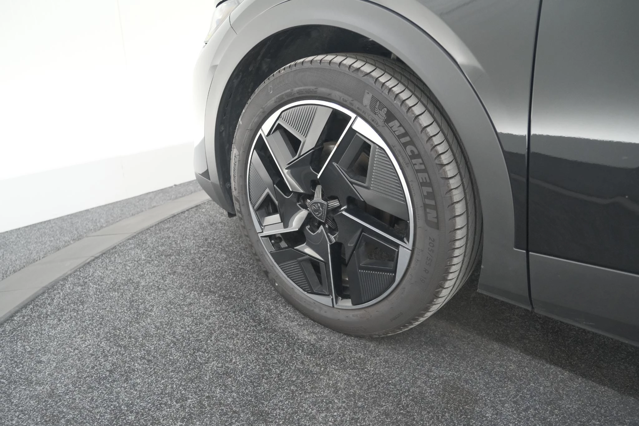 Hoofdafbeelding Peugeot 408