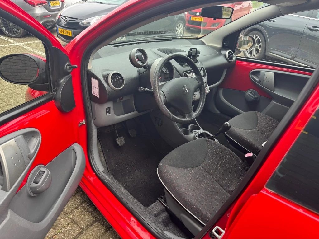 Hoofdafbeelding Peugeot 107