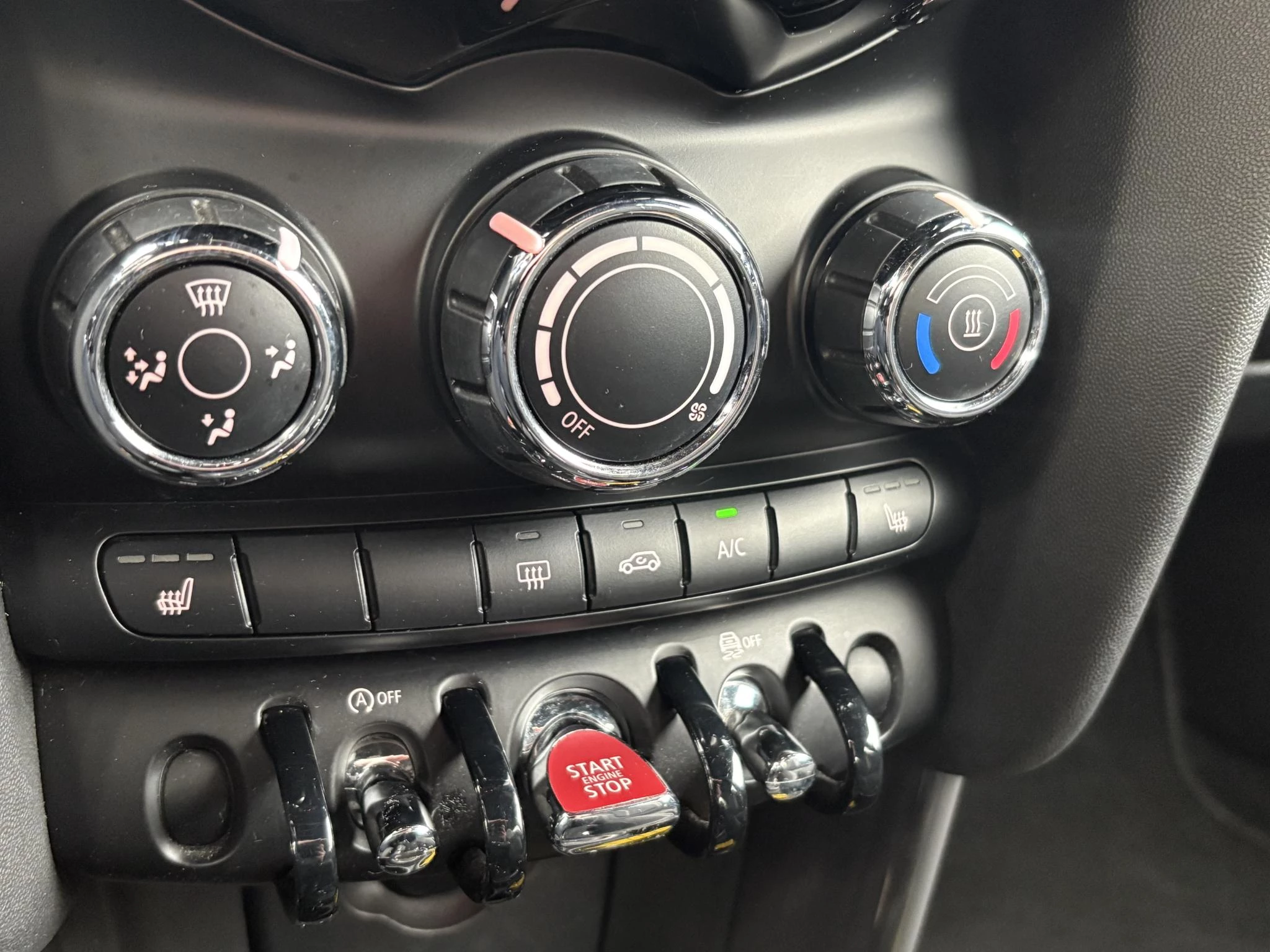 Hoofdafbeelding MINI One