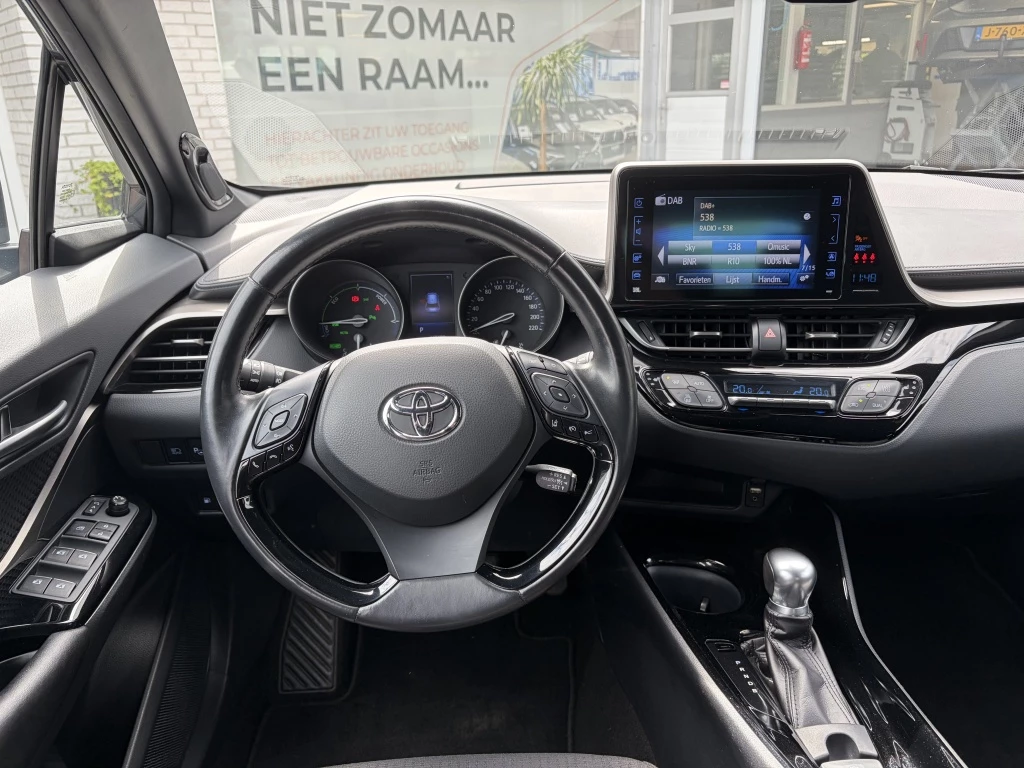 Hoofdafbeelding Toyota C-HR