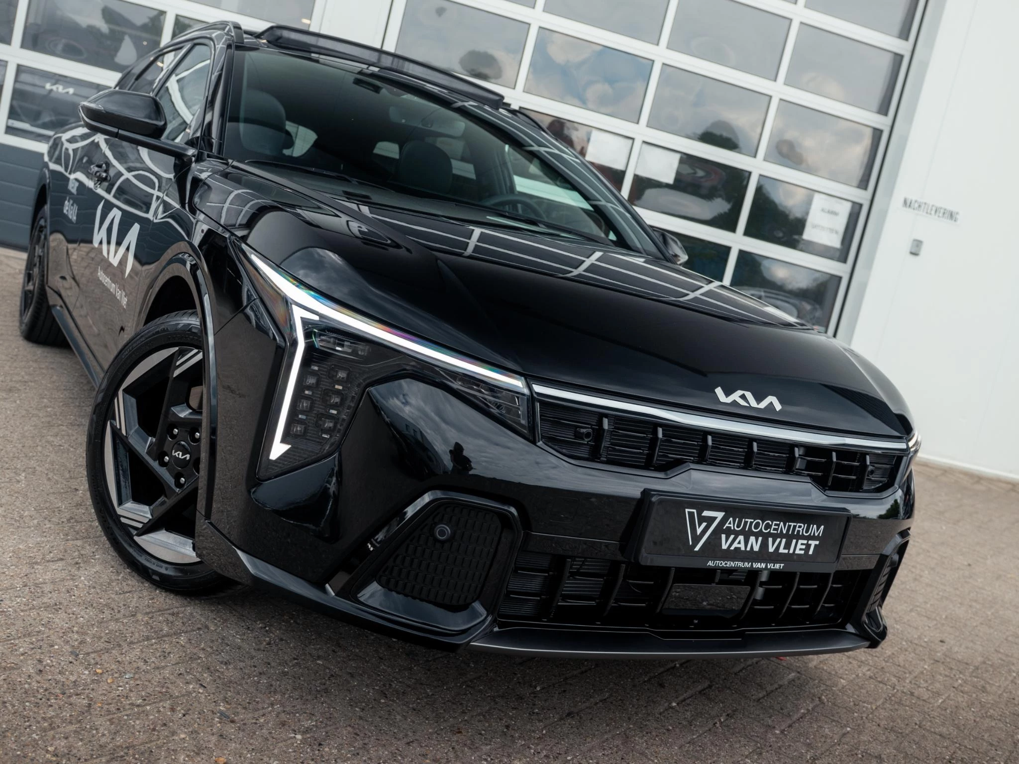 Hoofdafbeelding Kia K4