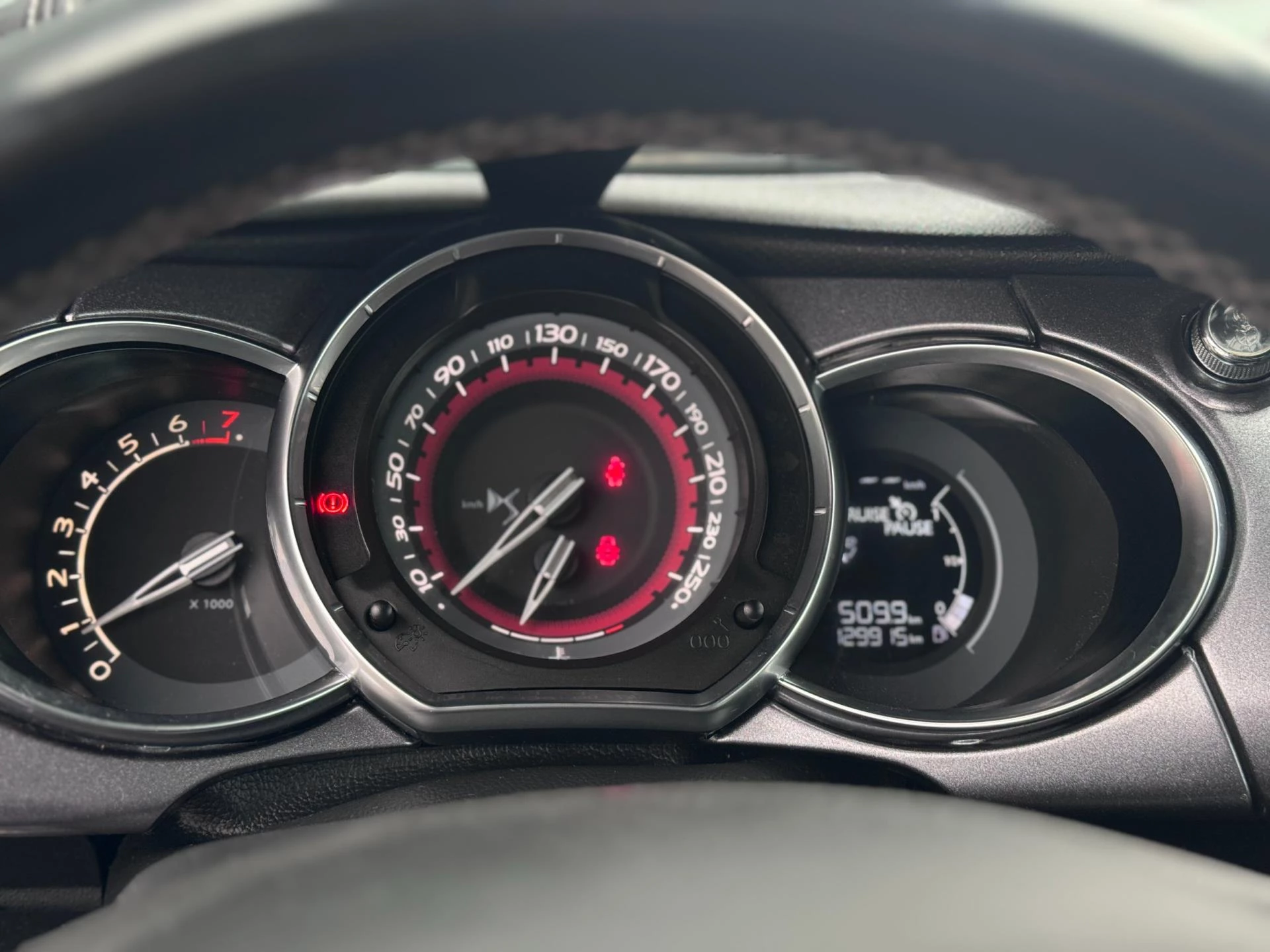 Hoofdafbeelding DS DS 3