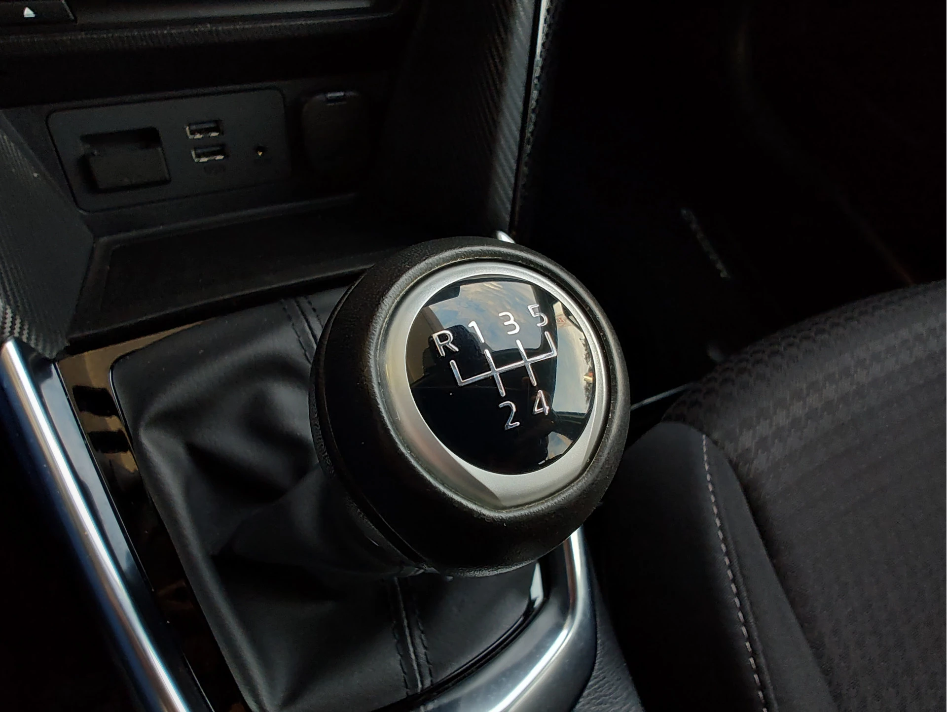 Hoofdafbeelding Mazda 2