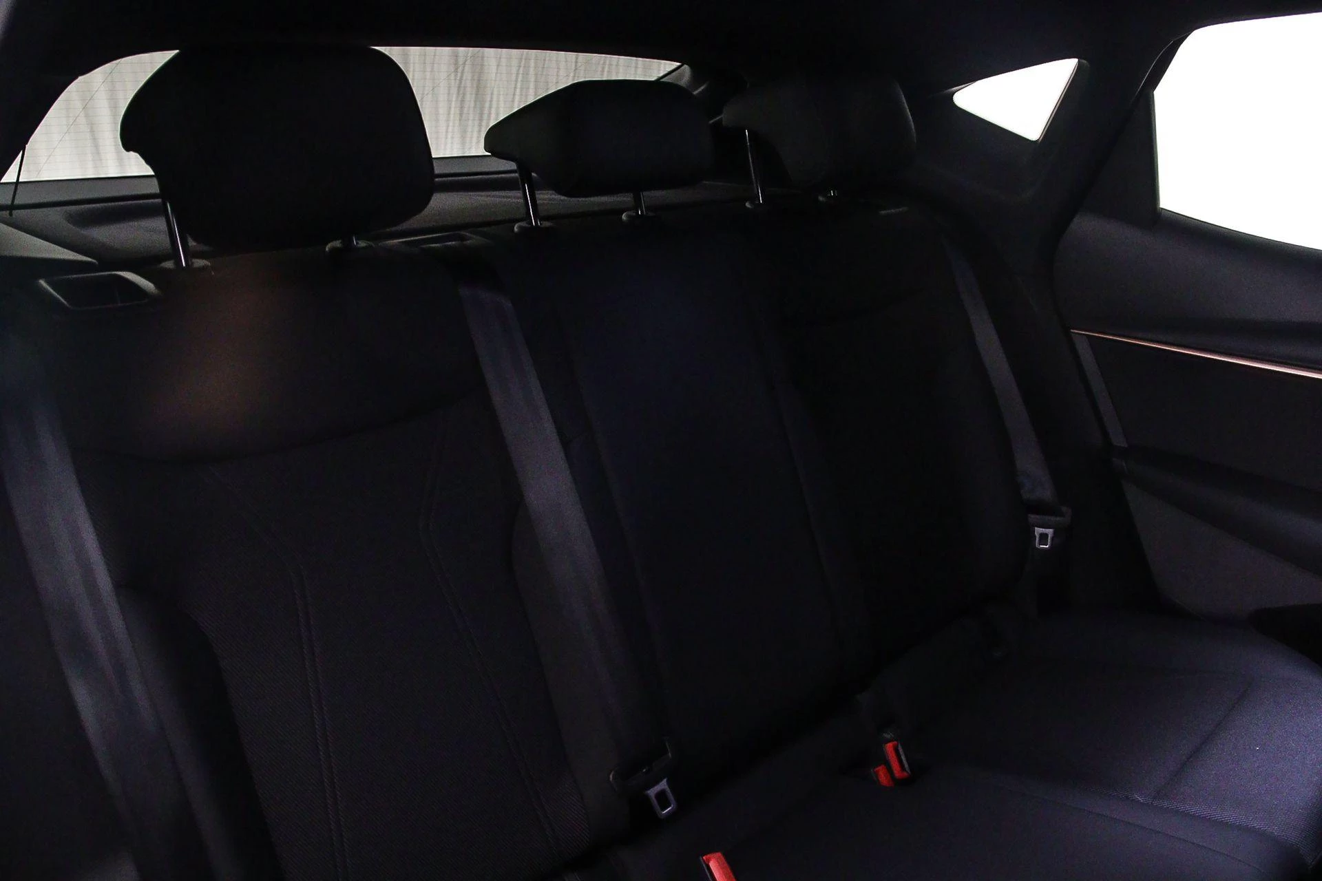 Hoofdafbeelding CUPRA Tavascan