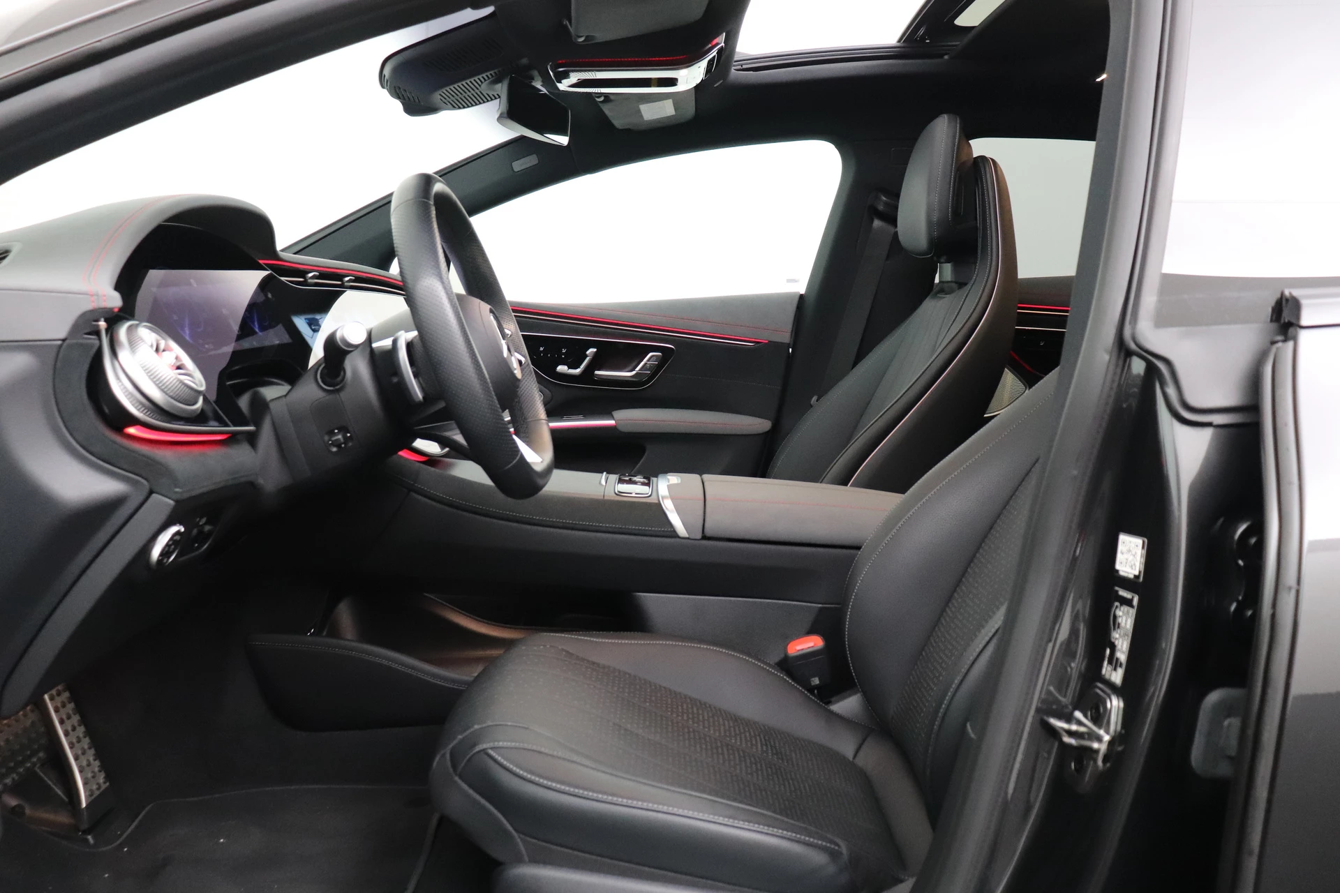 Hoofdafbeelding Mercedes-Benz EQS