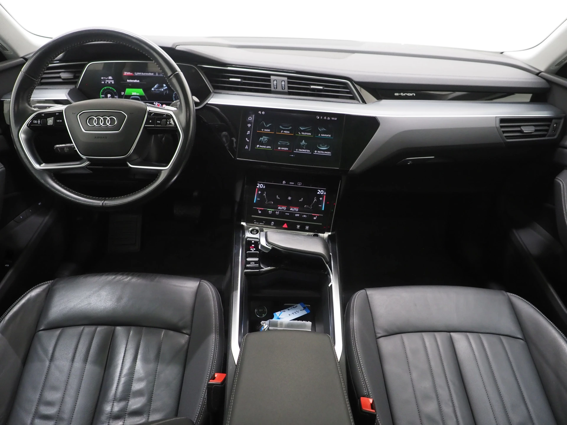 Hoofdafbeelding Audi e-tron