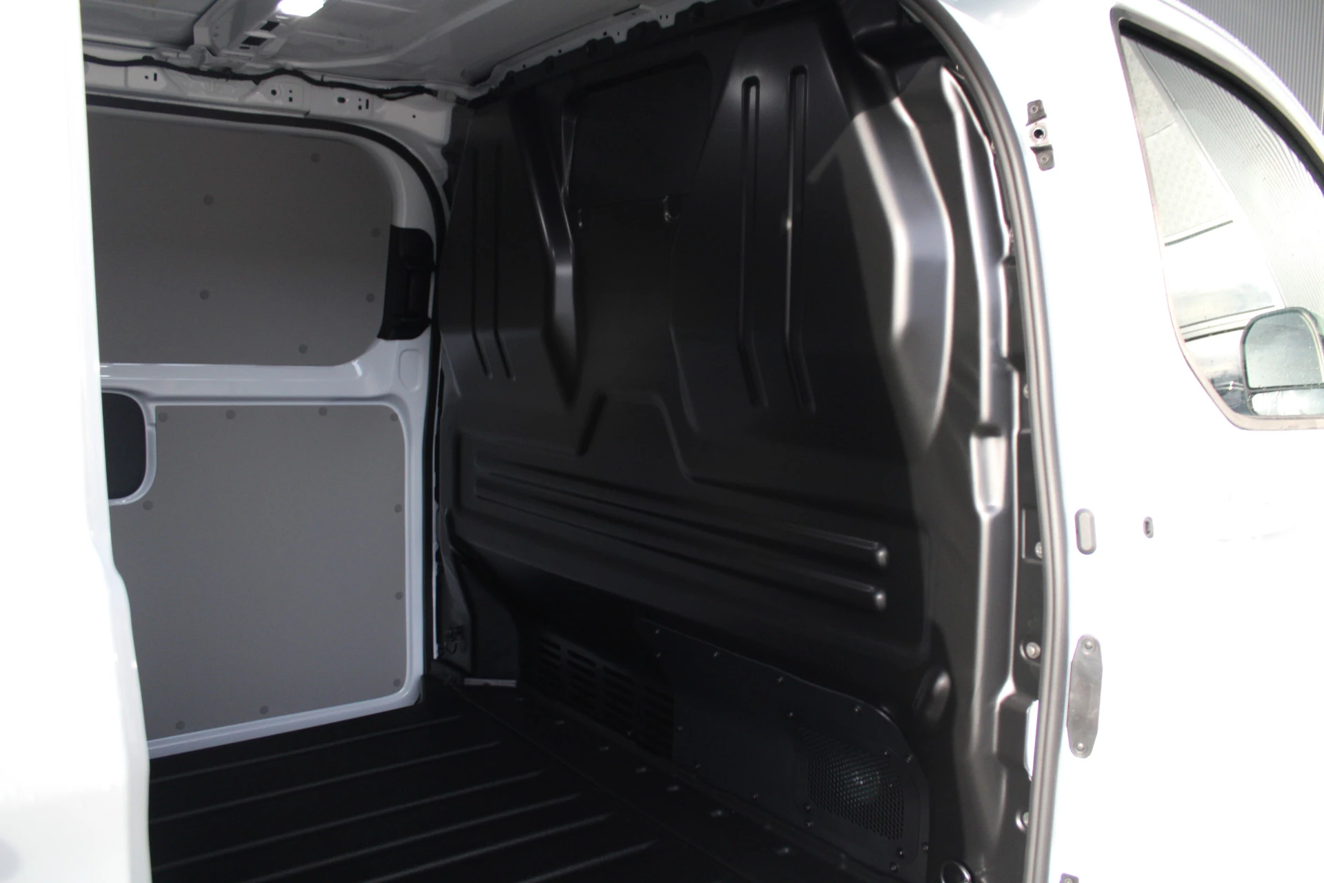 Hoofdafbeelding Ford E-Transit Custom