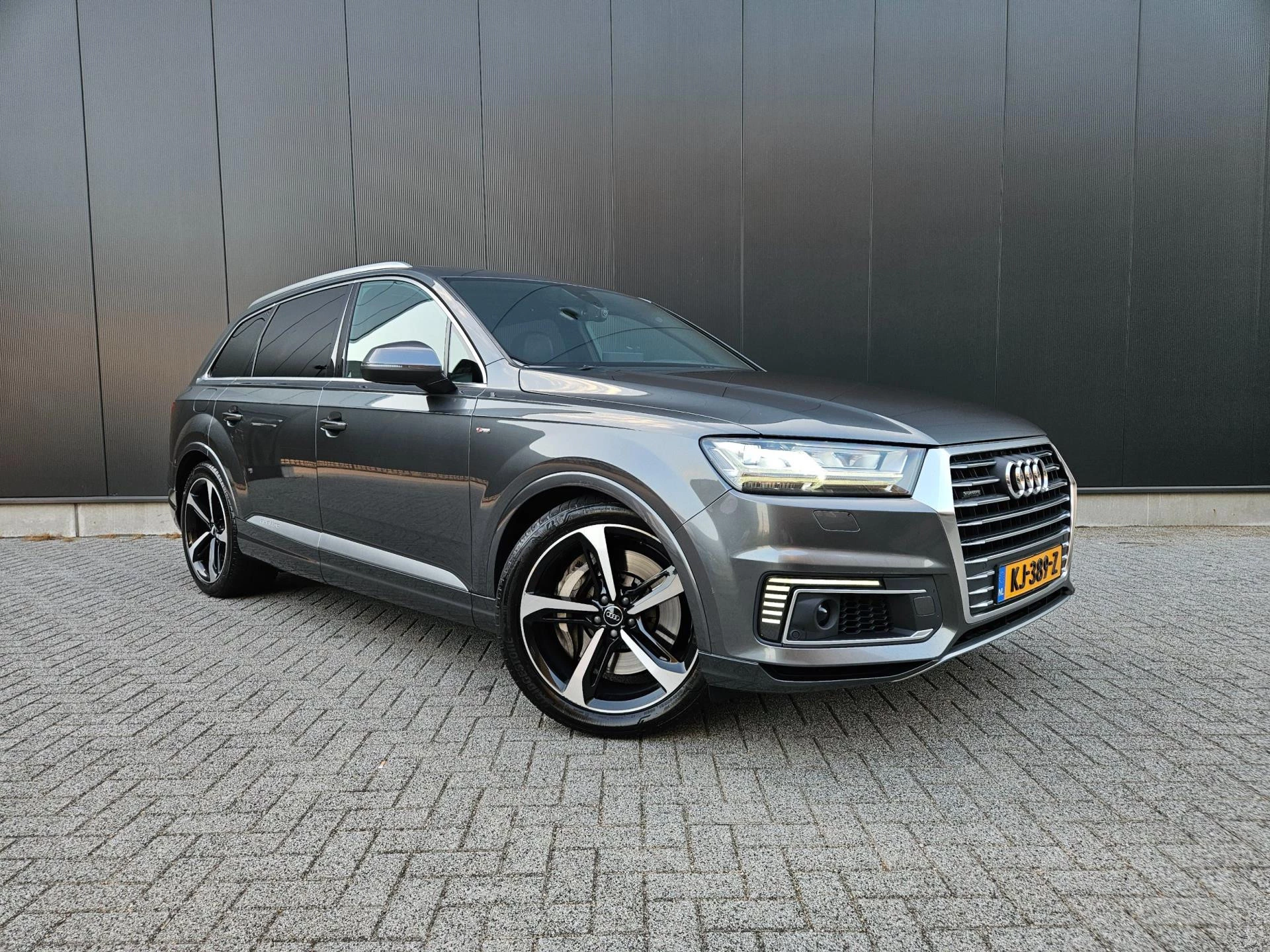 Hoofdafbeelding Audi Q7