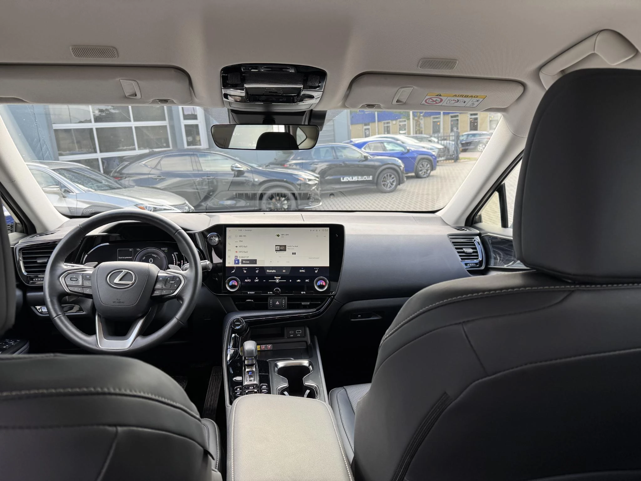 Hoofdafbeelding Lexus NX