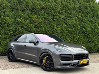 Hoofdafbeelding Porsche Cayenne Porsche Cayenne Coupé 4.0 Turbo S E-Hybrid TechArt Carbon Approved