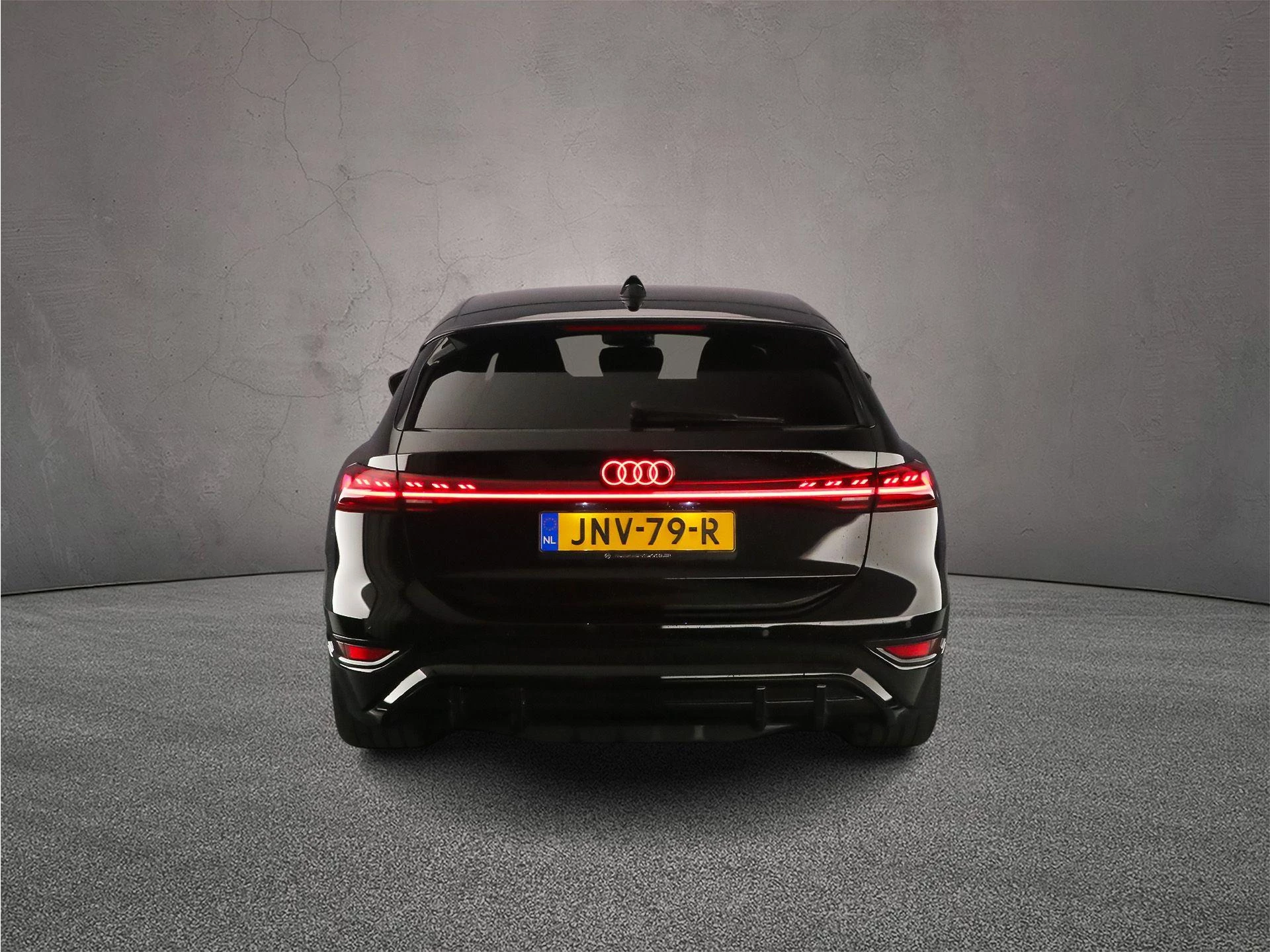 Hoofdafbeelding Audi A6 Avant e-tron