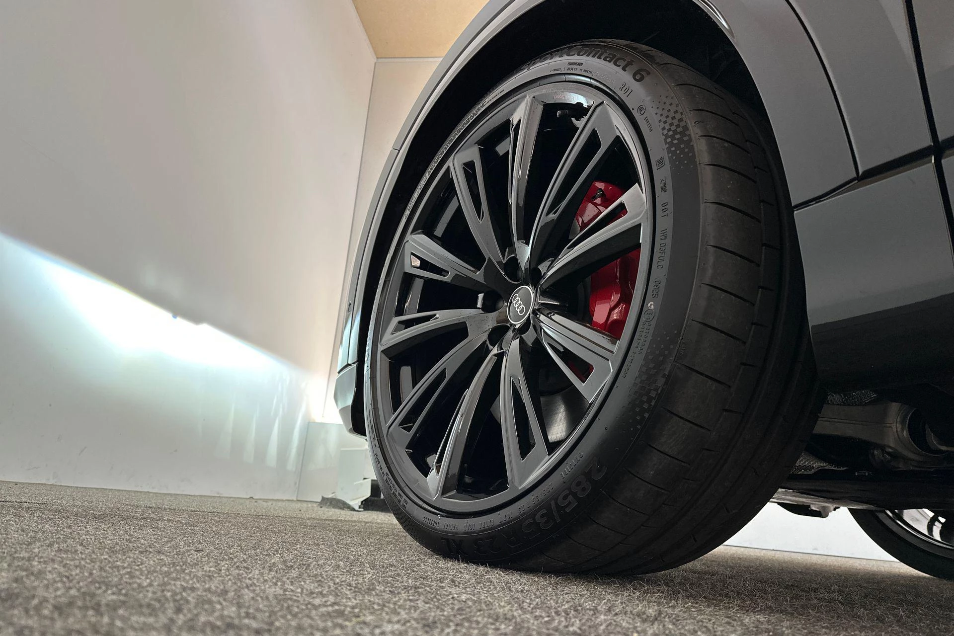 Hoofdafbeelding Audi Q8