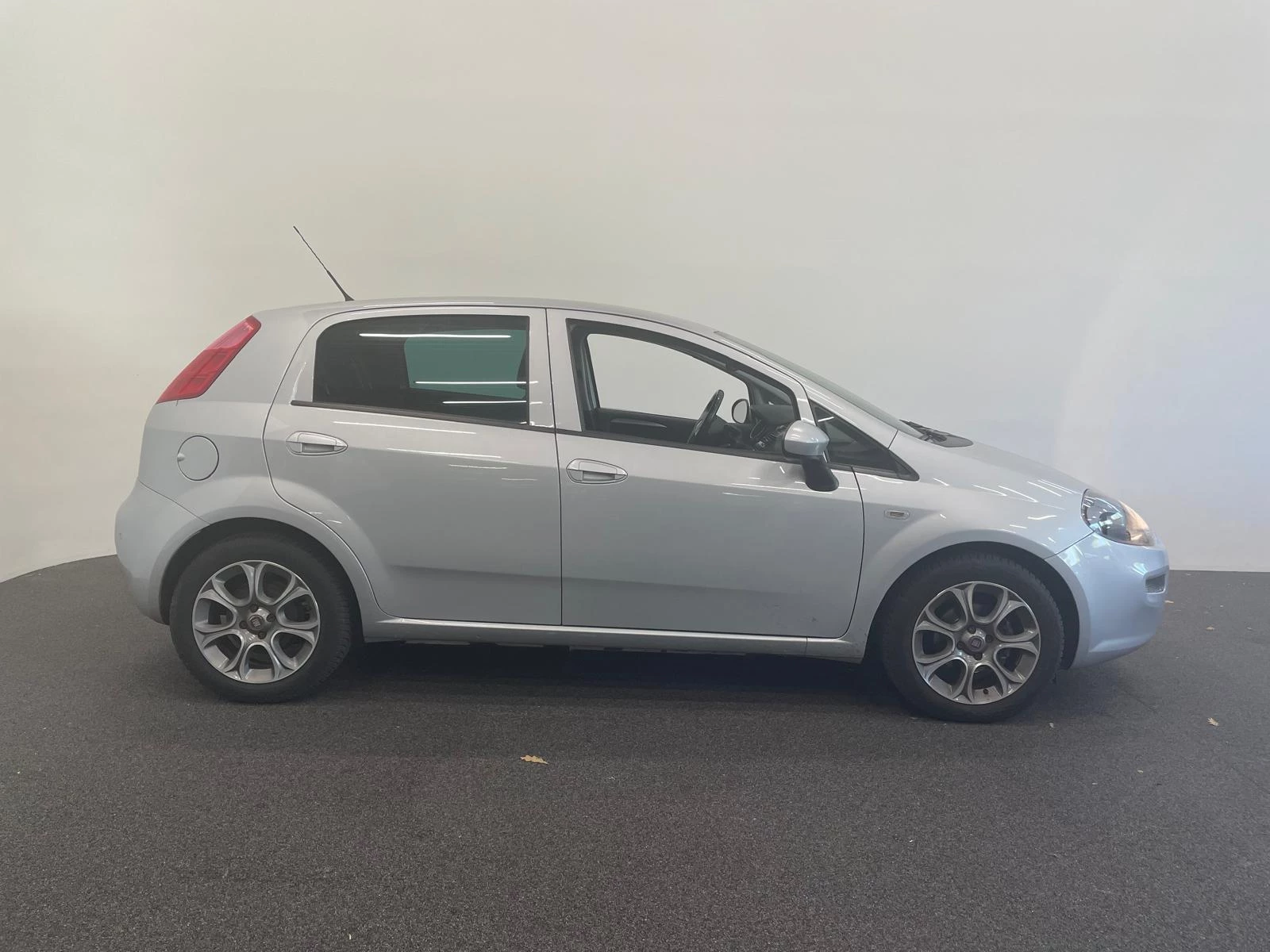 Hoofdafbeelding Fiat Punto