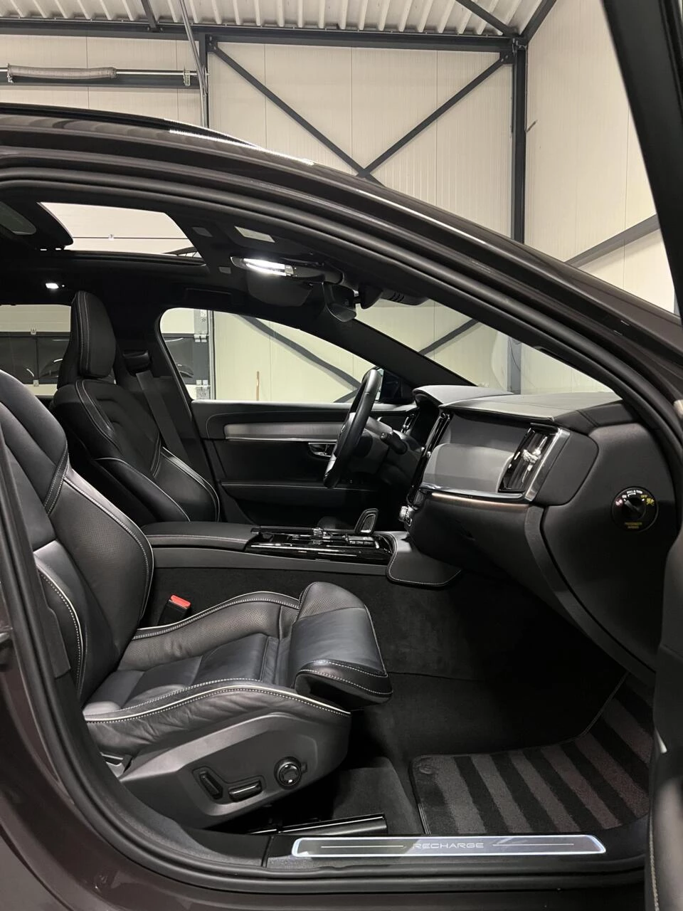 Hoofdafbeelding Volvo V90