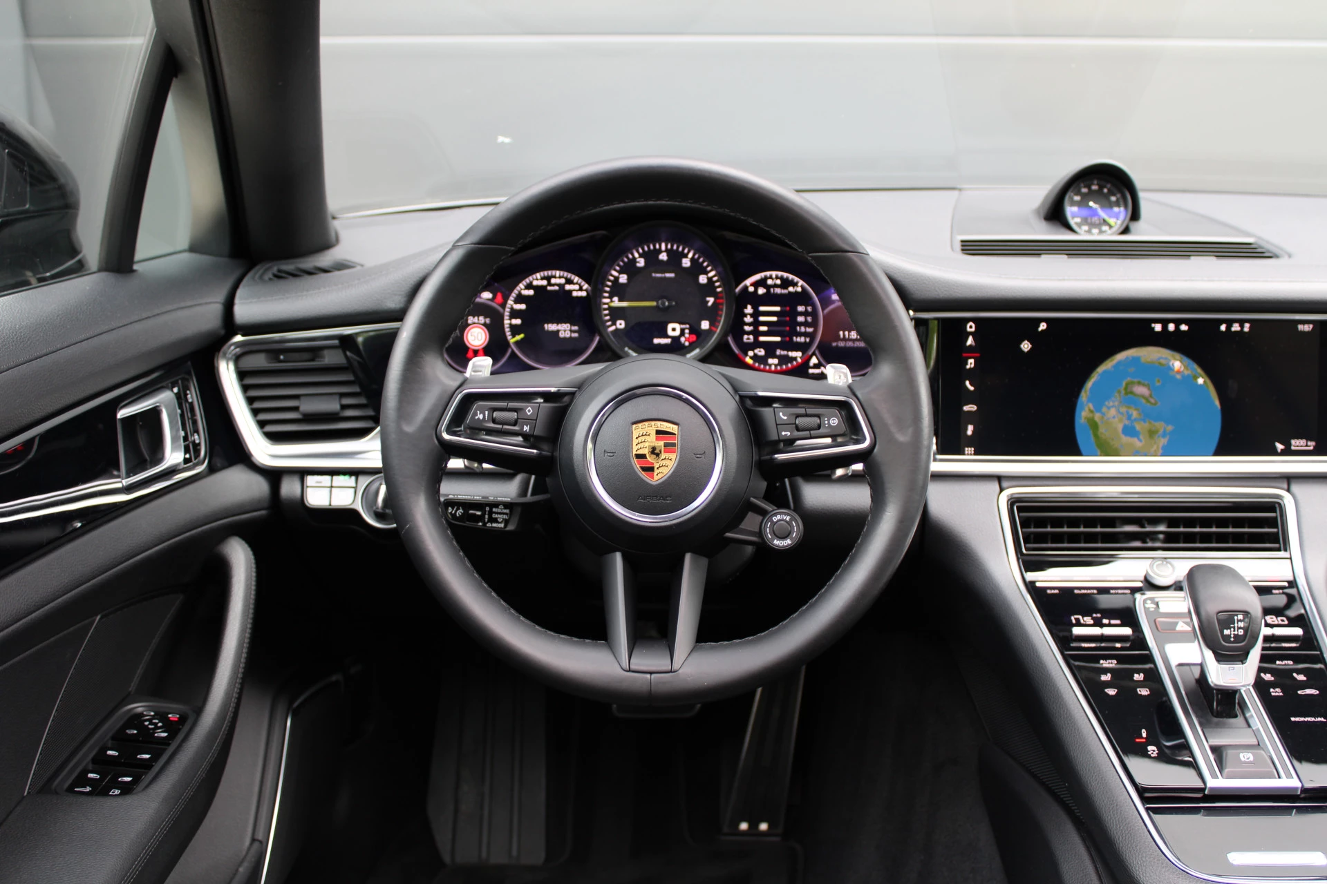 Hoofdafbeelding Porsche Panamera
