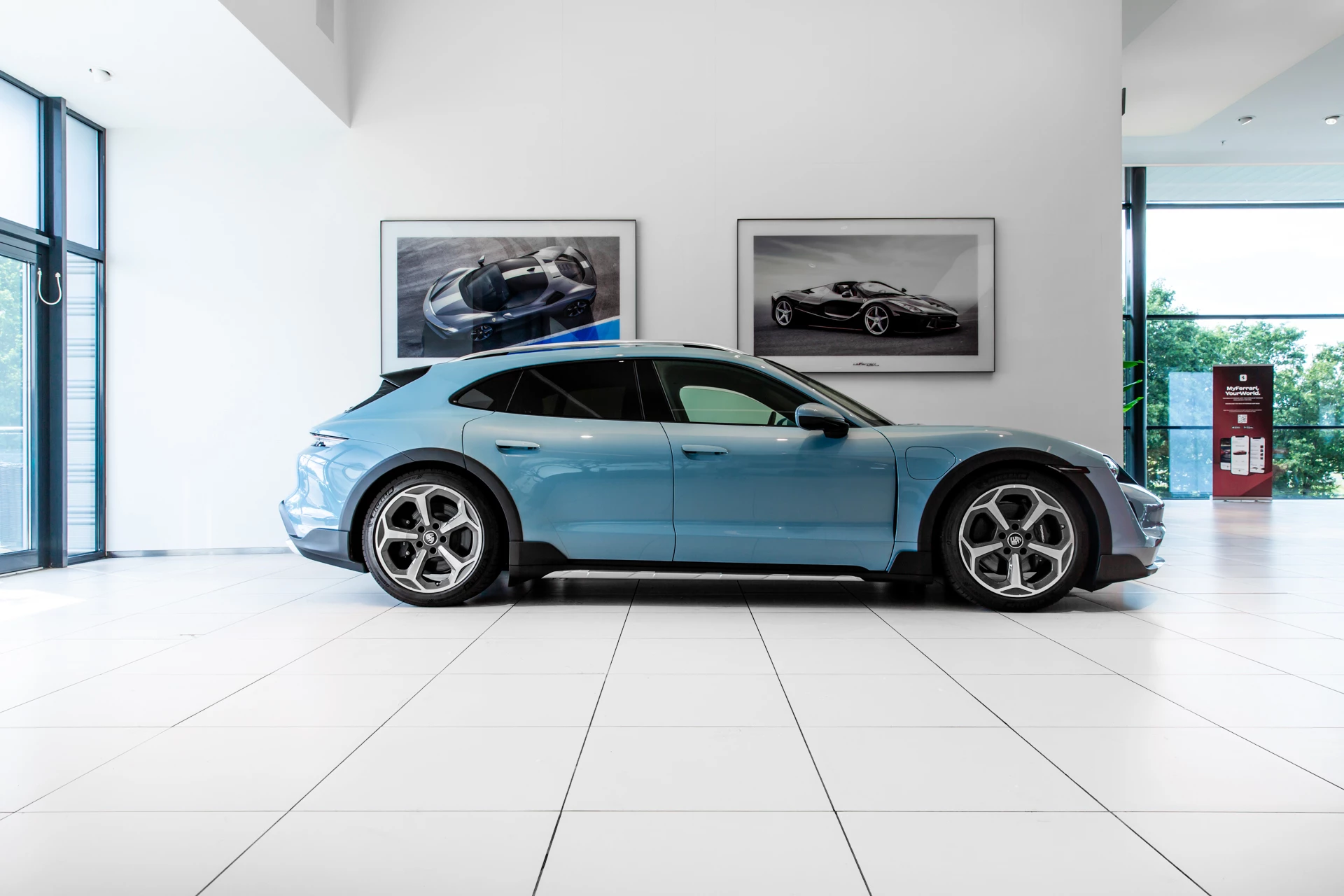 Hoofdafbeelding Porsche Taycan
