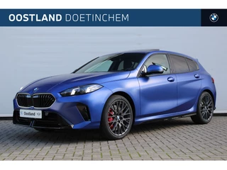 BMW 1 Serie 123 xDrive High Executive M Sport Automaat / Panoramadak / Sportstoelen / M Adaptief onderstel / Comfort Access / Parking Assistant Plus / Head-Up / Live Cockpit Professional
